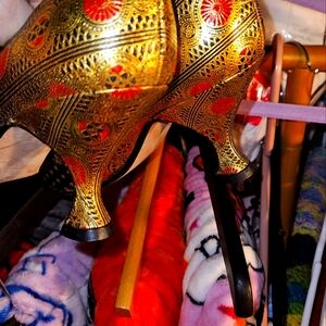 Andrea Pfister Heels